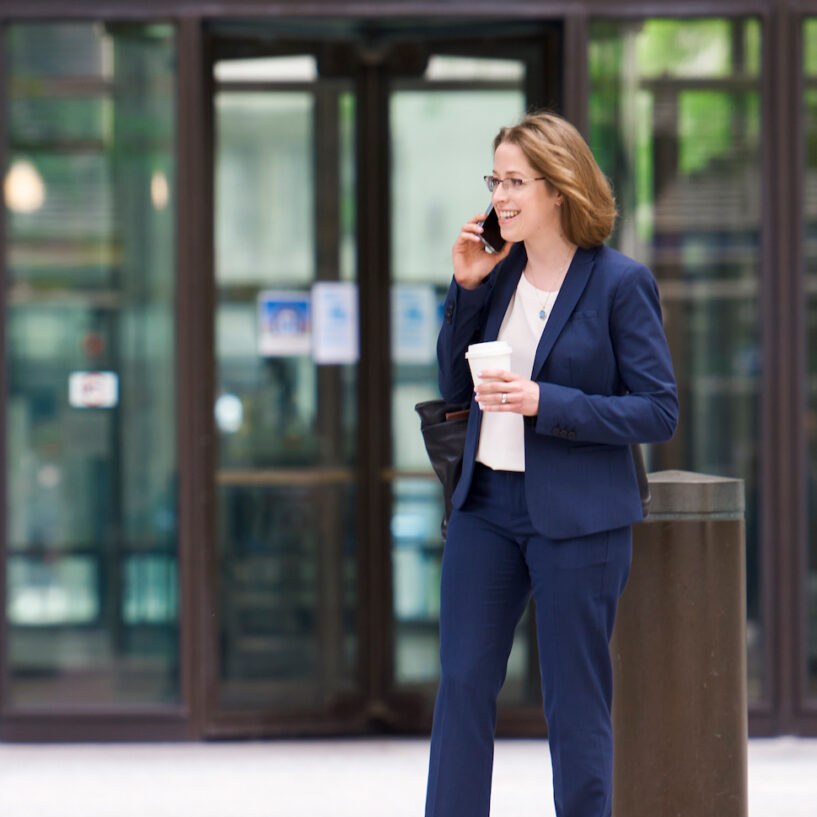 Chicago personal injury attorney Lindsey Seeskin of Seeskin Law LLC outside a Loop office building